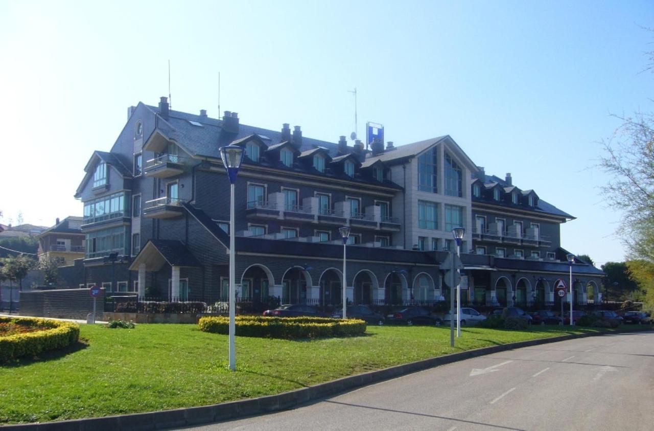 Hotel Milagros Golf Mogro Eksteriør billede